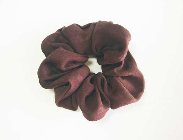 普通サイズ 着物シュシュ 焦げ茶 麻の葉模様 シルク 絹 シュシュ