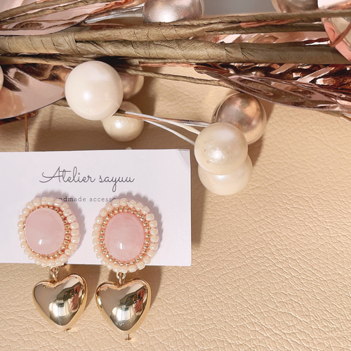 ピンク カボション ハート イヤリング イヤリング・ノンホールピアス