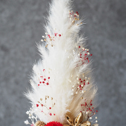 たまごの殻から生まれたホワイトクリスマスツリー《Creema限定》 2枚目の画像