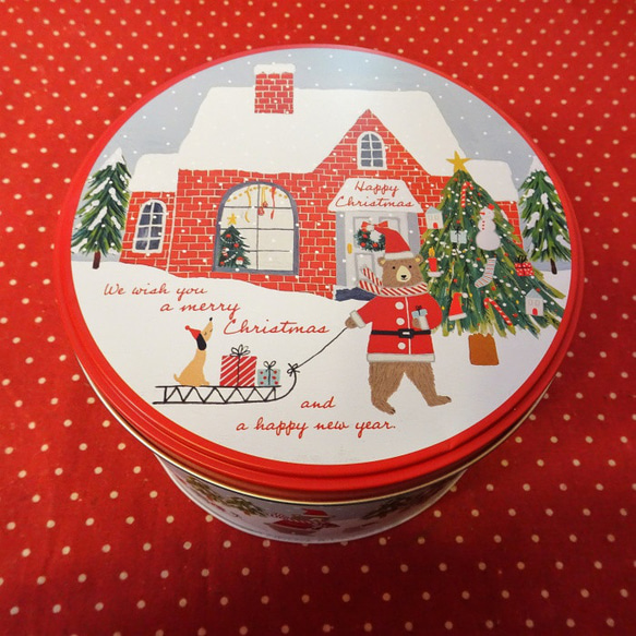 くまサンタ柄のクリスマス丸型ギフト缶にクリスマスの焼き菓子５種類詰め合わせ☆ 3枚目の画像