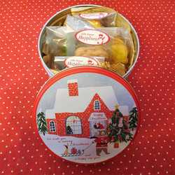 くまサンタ柄のクリスマス丸型ギフト缶にクリスマスの焼き菓子５種類詰め合わせ☆ 4枚目の画像