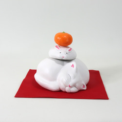 眠り猫鏡餅 鏡餅 Eishun えいしゅん 通販 10304928｜Creema(クリーマ