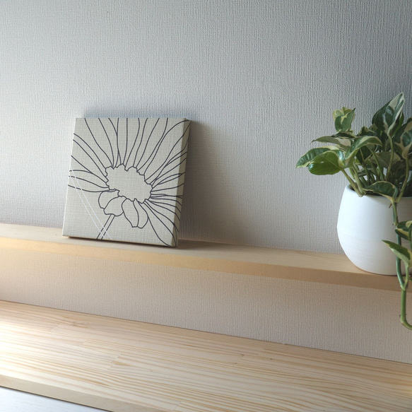 モダンお花の北欧風ファブリックパネル  pasar 木製ファブリックボード ベージュ＆ブラック 4枚目の画像