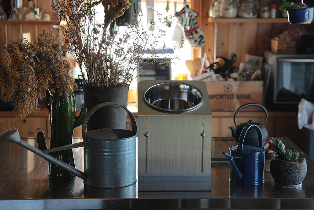 上下する！大型チョイななめスタンド　 洗えるステンレスフードスタンド