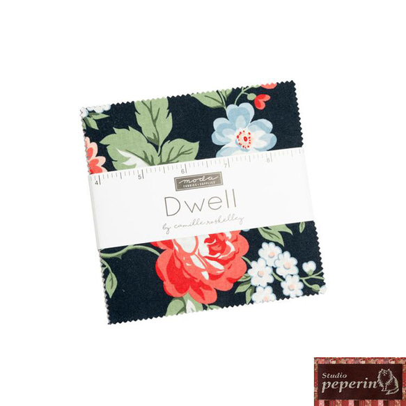 「Dwell」moda Charm Pack (カットクロス42枚）Camille Roskelley 1枚目の画像