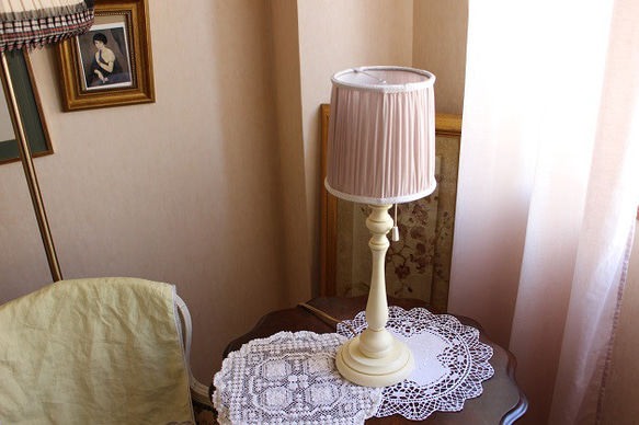 コットンリネンのキャッチ式テーブルランプ用ランプシェード  /  エセ  / グレーピンク 7枚目の画像