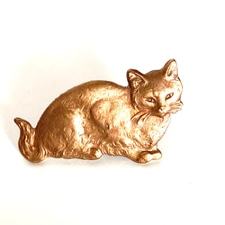 【ビンテージ　ヨーロッパ製　ネコ（猫）35x21mm　の　　ピンブローチ】1950年以前 2枚目の画像