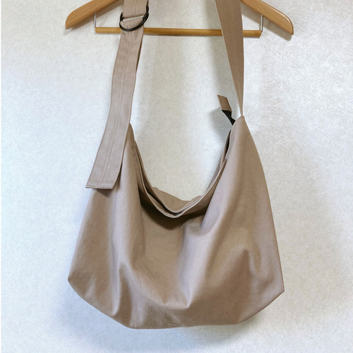 受注制作 Dカンベルトのワンショルダーバッグ ヴィンテージ帆布 モカ