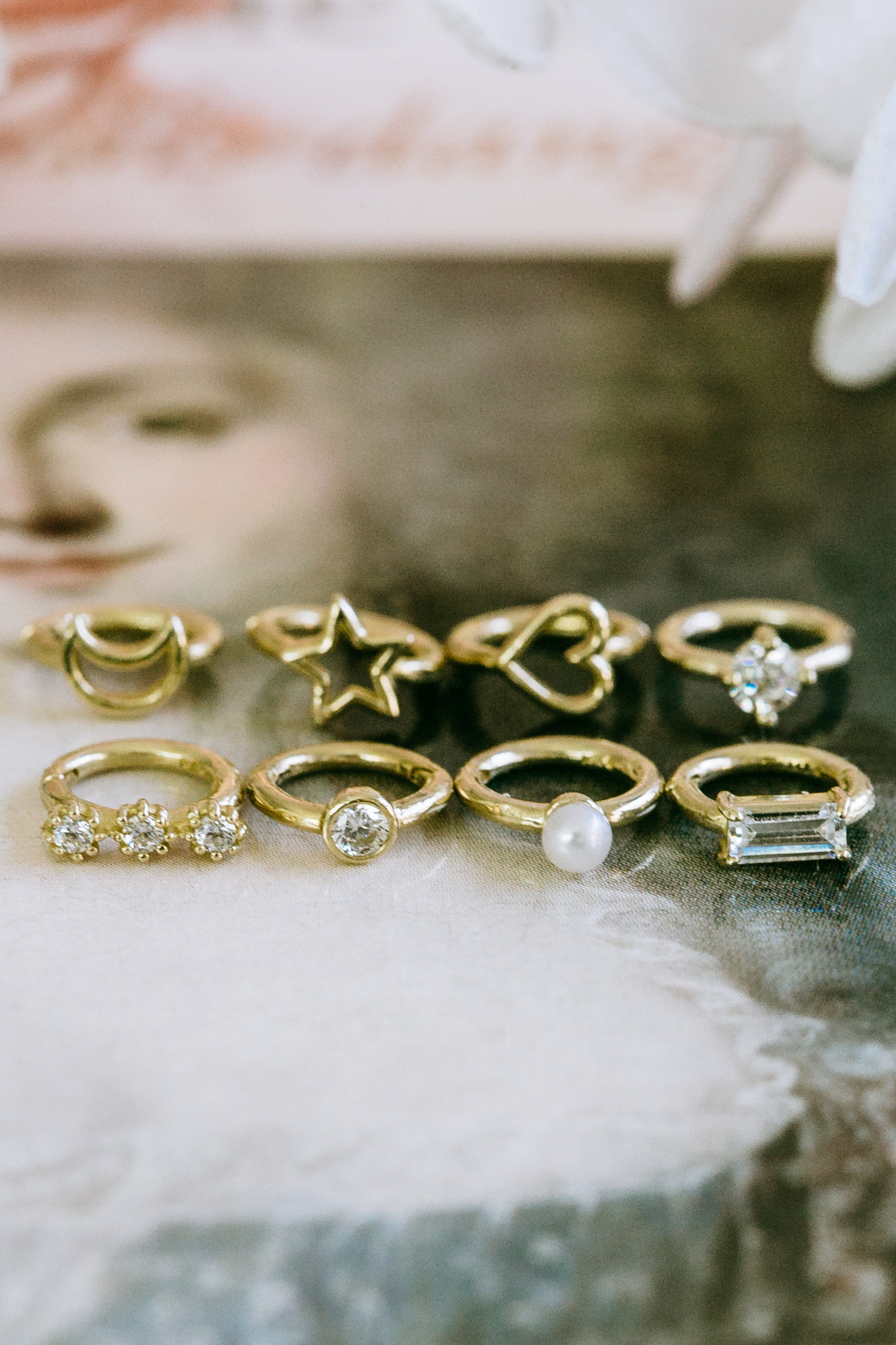 14K金 ゴールド セグメント クリッカ  ヒンジ リング 耳 鼻 軟骨 ヘリックス トラガス フープイヤリング ピアス