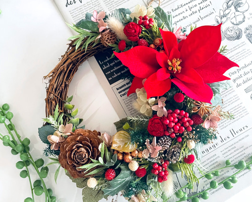 早割クリスマス＊可愛い木の実とポインセチアのクリスマスリース＊直径