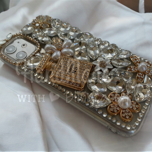 送料無料 ブリング ラインストーン 香水瓶 iPhone 16 全機種対応