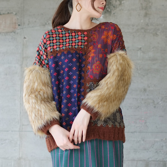 吸睛！環保毛袖拼布毛衣 (22w-17) 紅色 ver.2 第1張的照片