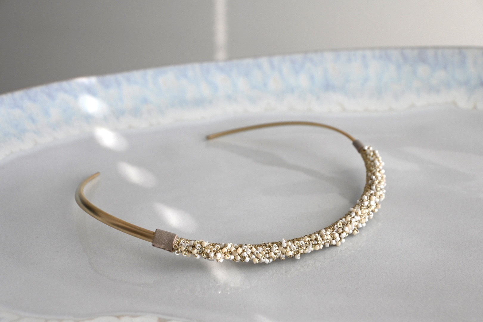 ラグジュアリーメタルネックカフ"送料無料"