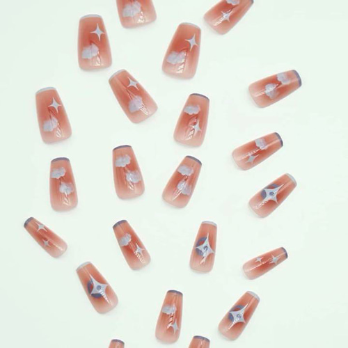 ☑︎オーロラピンクの雲模様 ネイルチップ 韓国 オーダー ニュアンス