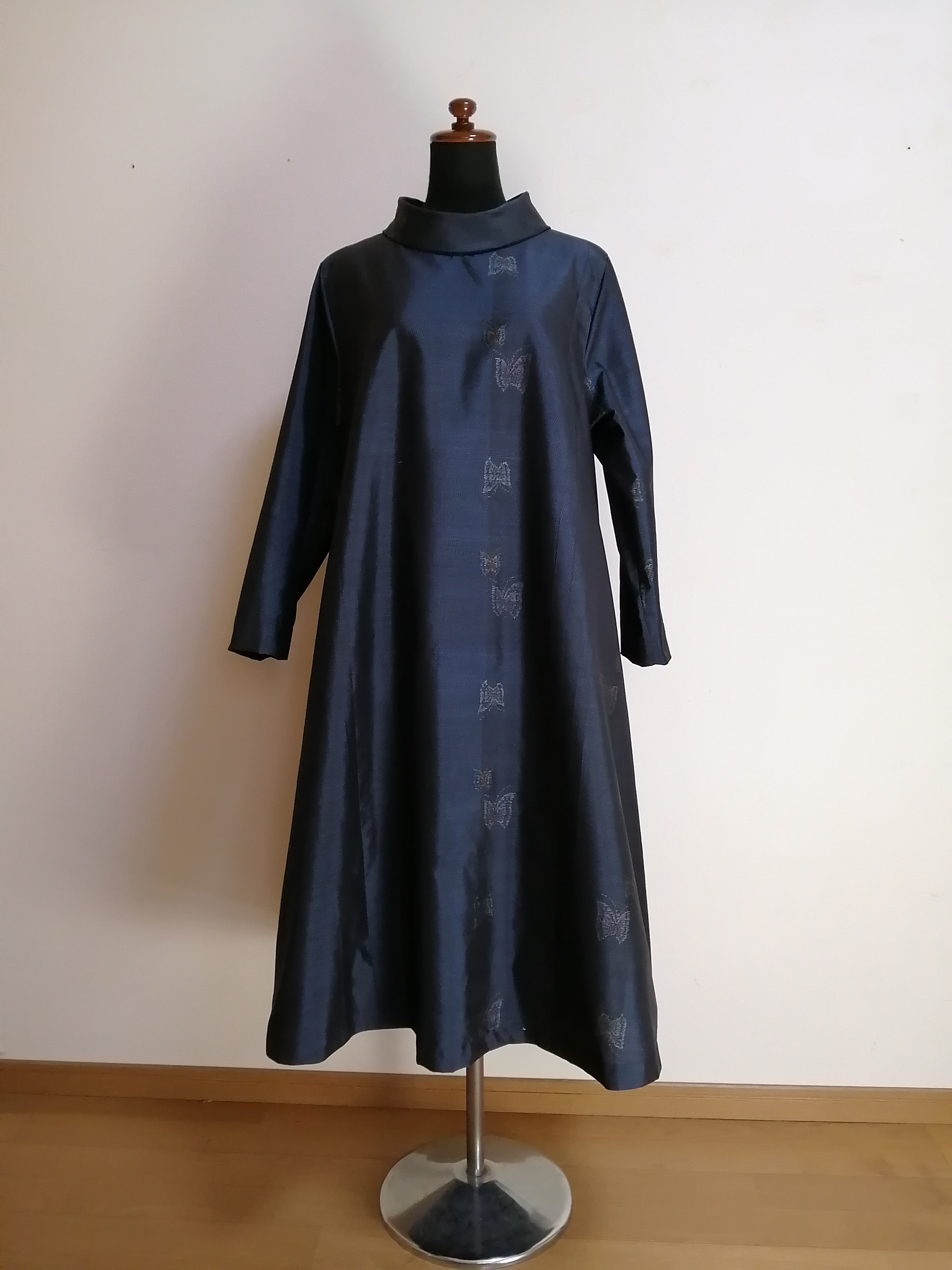 SOLD　着物リメイク　ワンピース　大島紬