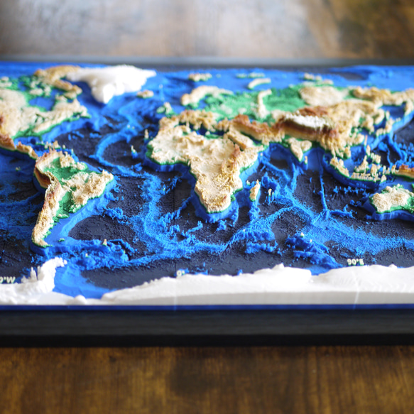 地球のかたち － 南極大陸を含む3Dマップ　A3サイズ 5枚目の画像