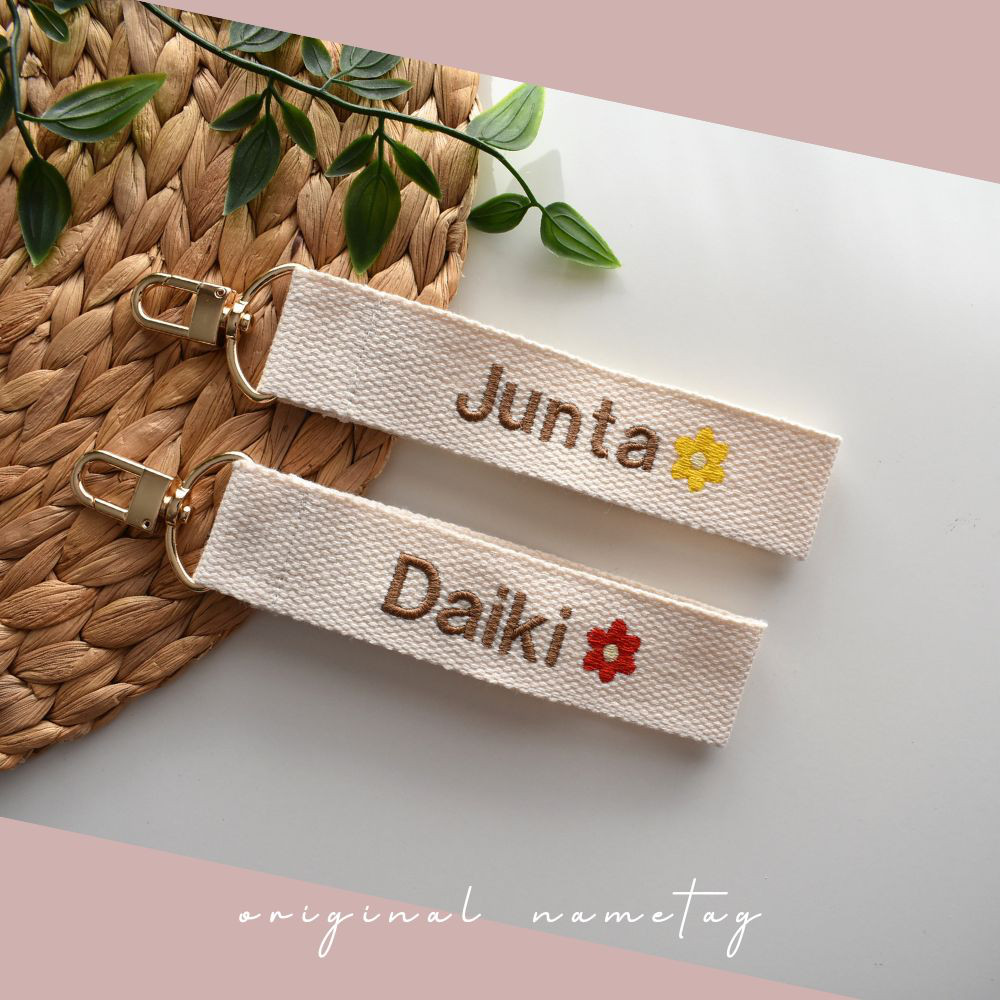 ネームタグ 金具タイプ オリジナル 刺繍 キーホルダー 名入れ