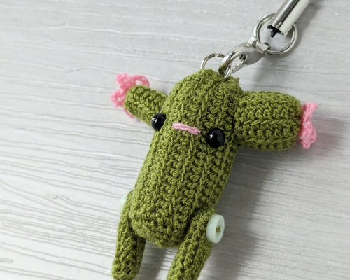 受注生産】ちょっとシュールなサボテンくん あみぐるみ ストラップ