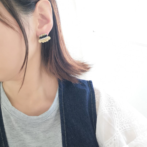 再販】ﾌﾞﾗｯｸ×ｺﾞｰﾙﾄﾞの大人ｶﾗｰ⸝⋆なﾋﾞｰｽﾞとｽﾊﾟﾝｺｰﾙのﾋﾞｰｽﾞ刺繍