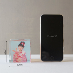 【写真入り】　クリスタルガラスのフォトキューブオーナメント／60角／写真２面＋名入れ／LC-60cube-p2 11枚目の画像