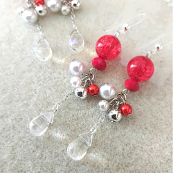 Red×Silver 樹脂フックピアス／イヤリング 1枚目の画像