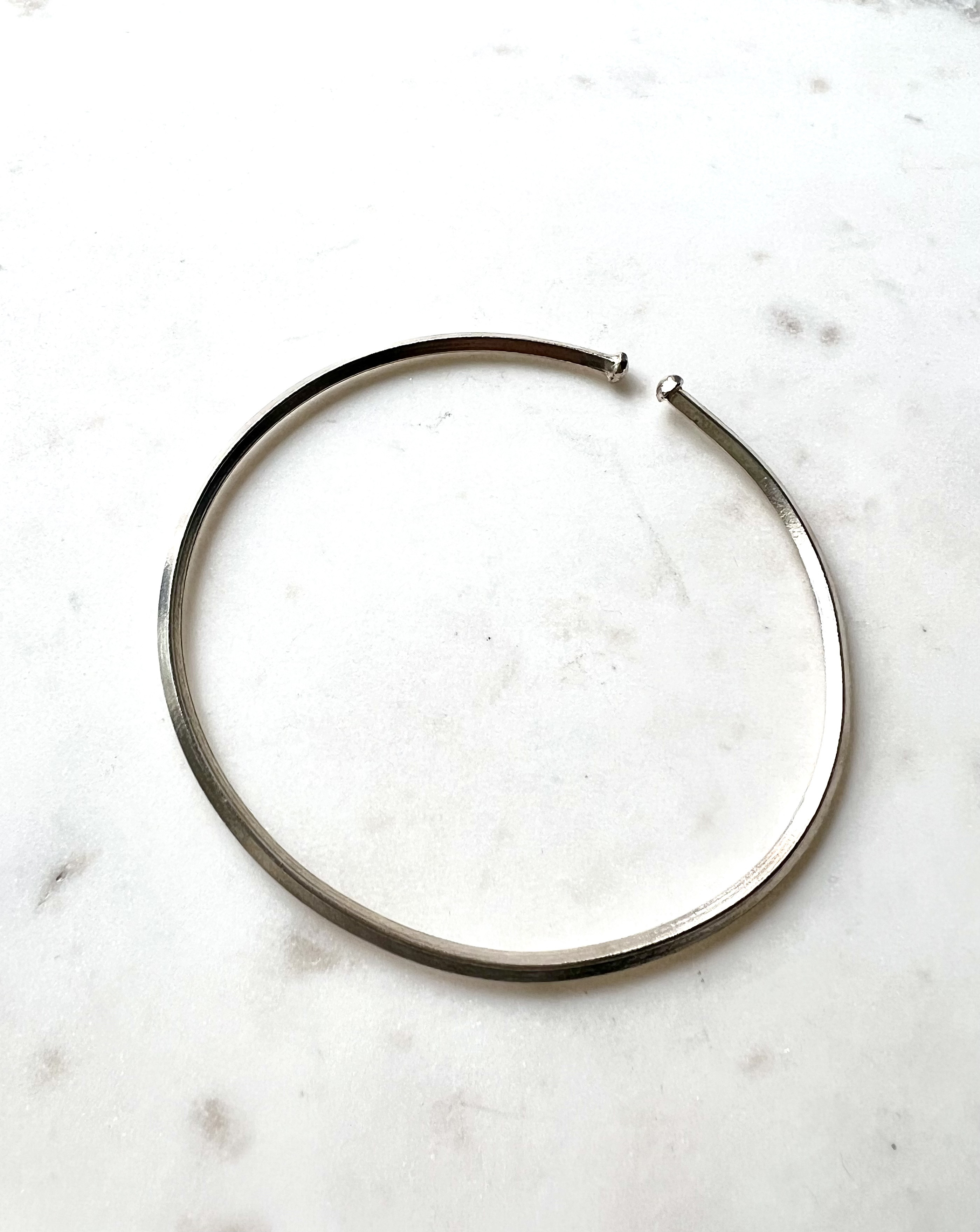 Circle_シルバー　イヤーカフ(大)　兼　バングル