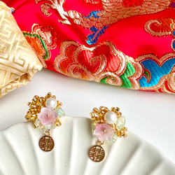 結婚式のイヤリング/囍イヤリング/中国のイヤリング/チャイナ ドレスのアクセサリー/お米のビーズの天然石のイヤリング 3枚目の画像