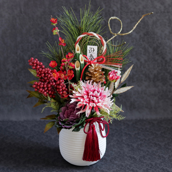 お正月★伝統的な門松風アレンジ 白花器 2枚目の画像