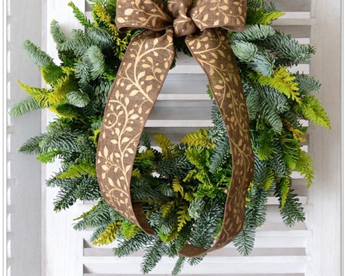 11.宿り木リース クリスマスリース 32cm リボン まつぼっくり Mサイズ Champagne