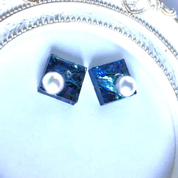アコヤ真珠とブルースクエア螺鈿のピアスイヤリング【1570】正月　晴れ着 2枚目の画像