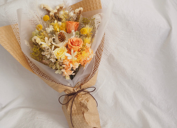 ナチュラルで可愛い プリザーブドフラワーの花束 bouquet プリザーブド