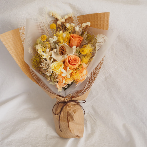 ナチュラルで可愛い プリザーブドフラワーの花束 bouquet プリザーブド