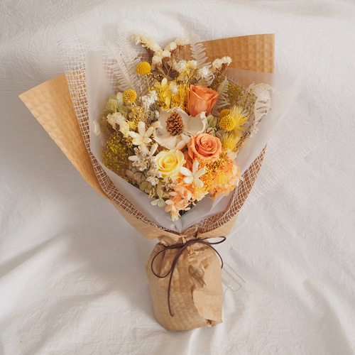 ナチュラルで可愛い プリザーブドフラワーの花束 bouquet プリザーブド