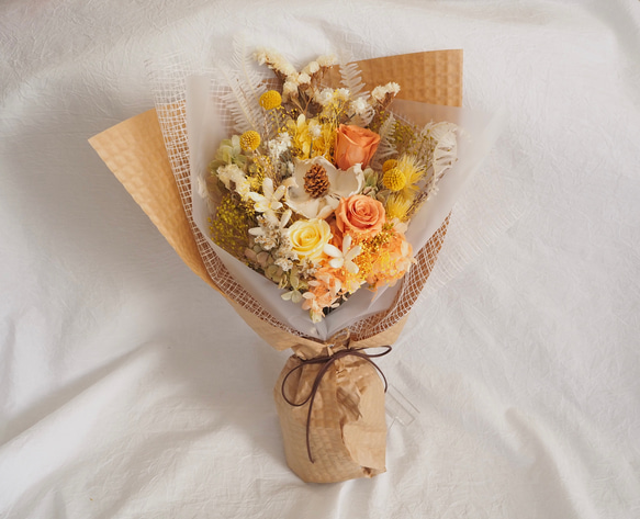 ナチュラルで可愛い プリザーブドフラワーの花束 bouquet 3枚目の画像