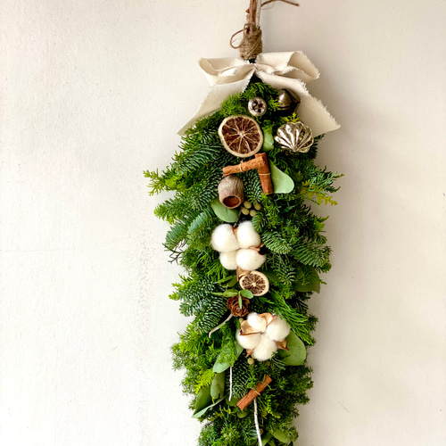 予約販売】生の針葉樹を紡いだ贅沢クリスマスガーランド/Green