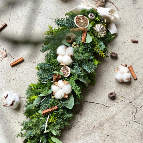 再販♪ 生の針葉樹を紡いだ贅沢クリスマスガーランド/Green スワッグ  