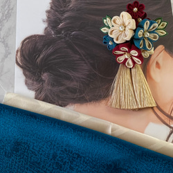 つまみ細工 ブーケの髪飾り 「ありあけ」取り外し可能タッセル 成人式 卒業式 袴 レトロモダン 4枚目の画像