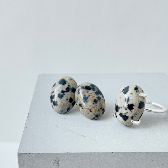 Dalmatian Jasper Oval Ring《SILVER or GOLD》 4枚目の画像