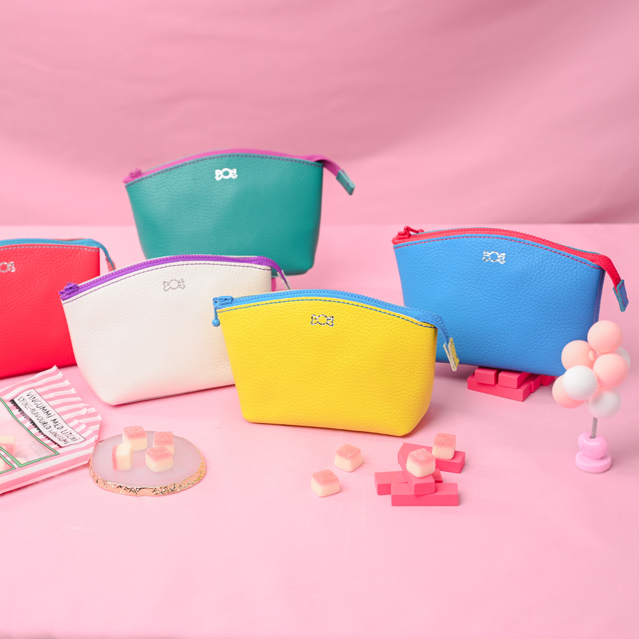 薄型ラウンドポーチ(Dカン付き)