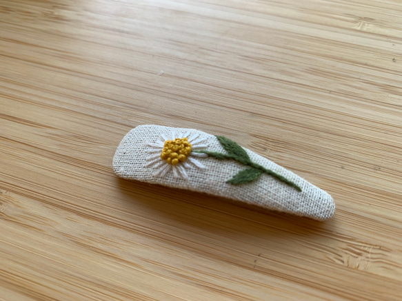 刺繍パッチンピン(5cm) 2枚目の画像