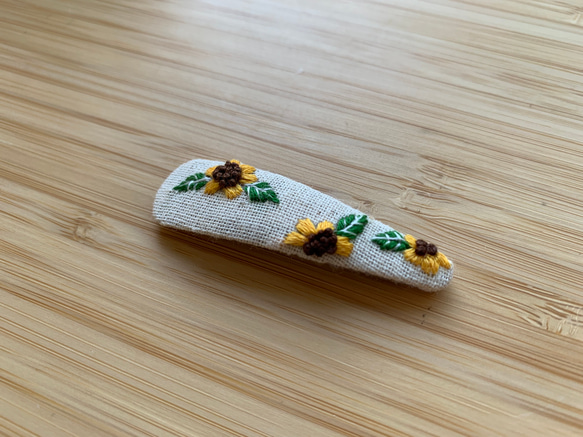 刺繍パッチンピン(5cm) 2枚目の画像