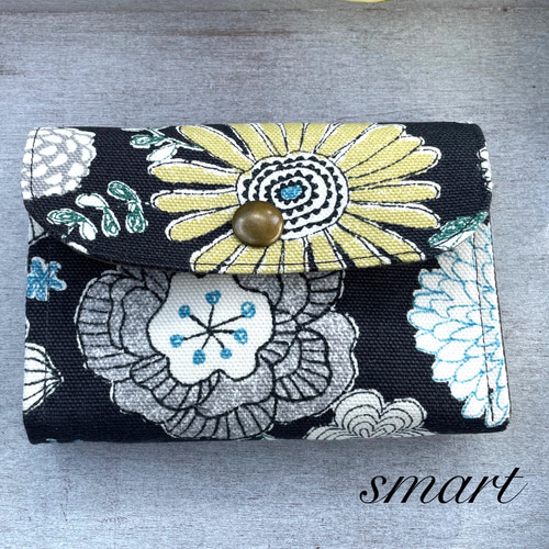 □お札を折らずに収納できる❣️ミニ財布•花柄•鳥柄•お花と鳥