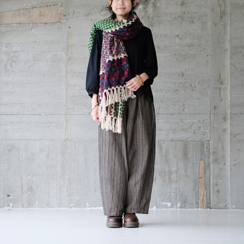 復刻再販】主役級マフラー！柄生地パッチワーク大判ストール