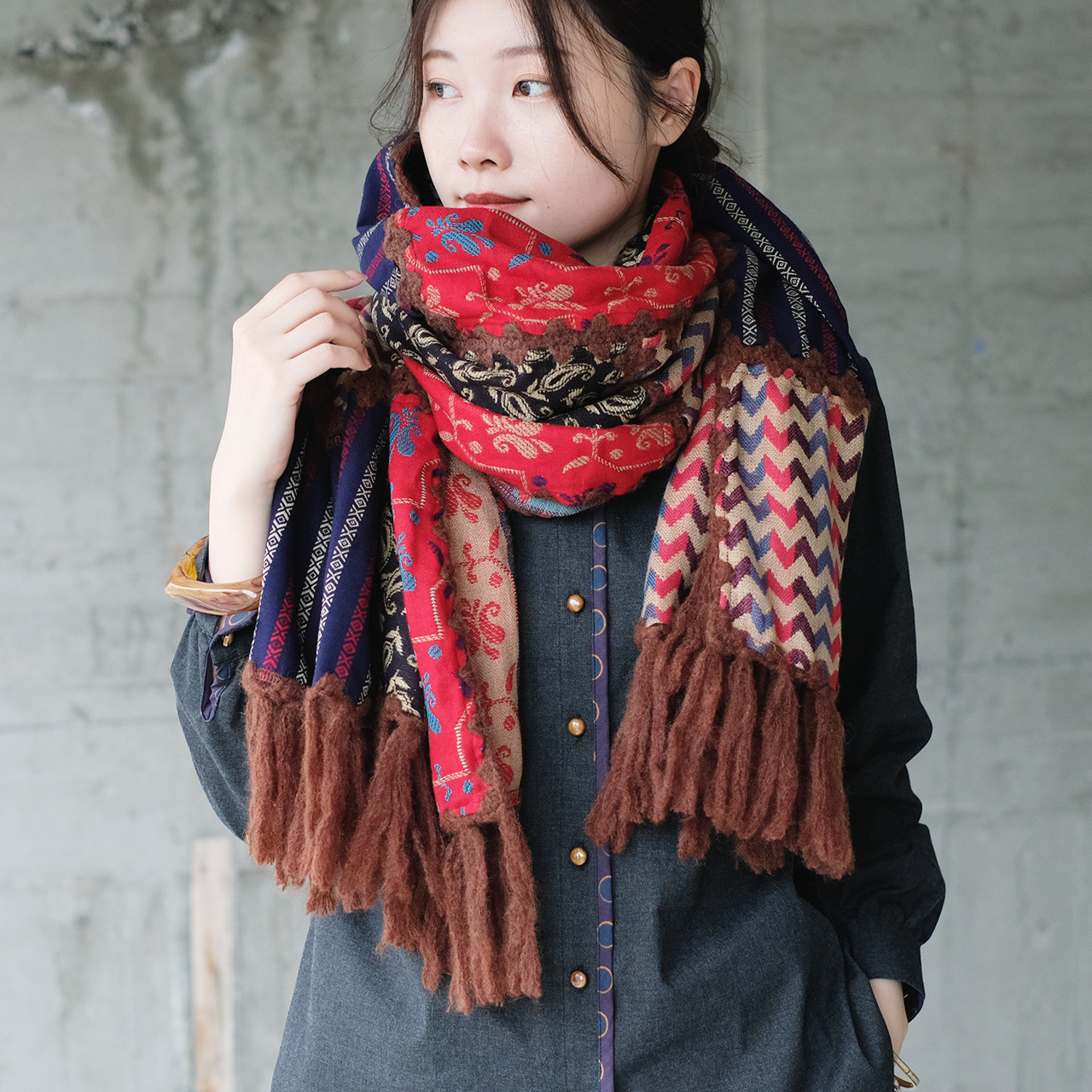 復刻再販】主役級マフラー！柄生地パッチワーク大判ストール