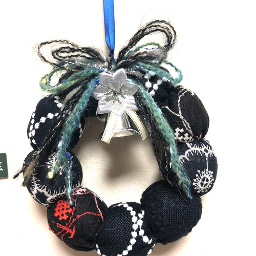 ミナペルホネン クリスマスリース ポンデリース ブラック系 その他