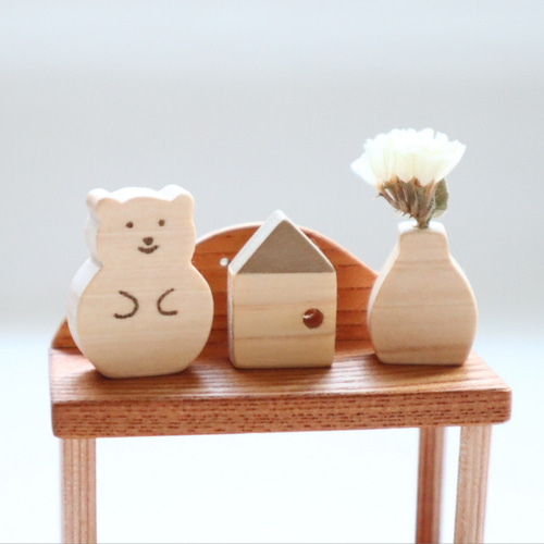 しろくま貯金箱小物・ミニチュア・くまのぬいぐるみに◎〚小さなくま