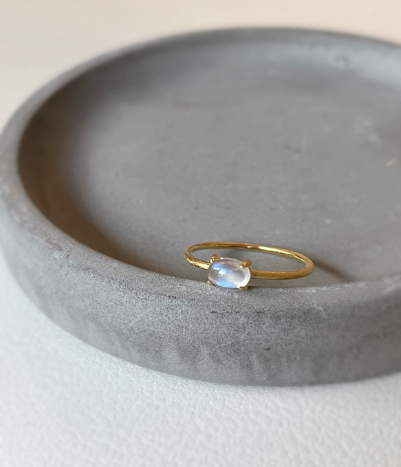 ロイヤルブルームーンストーン ローズカット 4mm - アサオ工芸