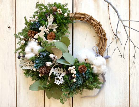 ✤28〜30センチ✤針葉樹とホワイト系のクリスマスリース*ハーフリース