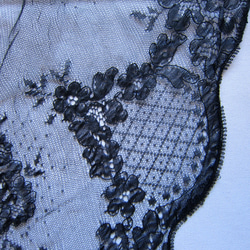 黒レース巾54×120cmショール仏ヴィンテージ 9枚目の画像