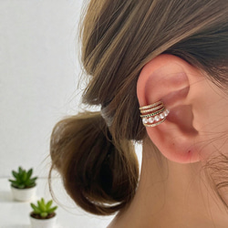 イヤーカフ パール 18K ゴールド 金属アレルギー対応 レディース 片耳 小さめ グリーン 仕事 プレゼント オフィス 2枚目の画像